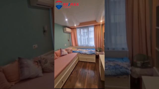 Зорница Генчева от Re/Max Central представя тристаен апартамент в центъра смотреть онлайн