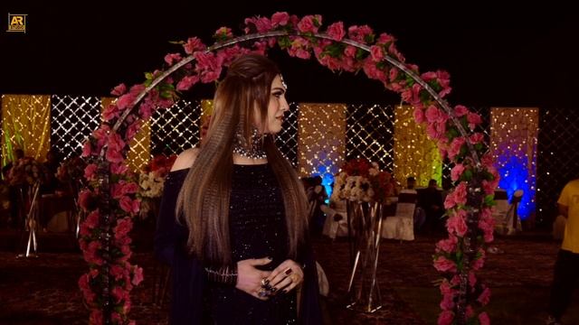 Konr Banrdaye Sajjan Ghareeban Da | Zakir Ali Sheikh | Pari Paro | Official Video|2022 смотреть онлайн