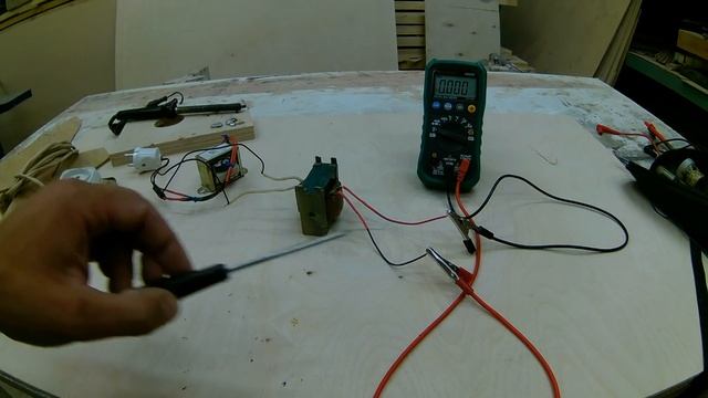 секрет ! полезный совет ! Как проверить трансформатор своими руками ! смотреть онлайн