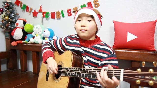 We Wish You a Merry Christmas (fingerstyle guitar arranged & cover by 10-year-old kid Sean Song) смотреть онлайн