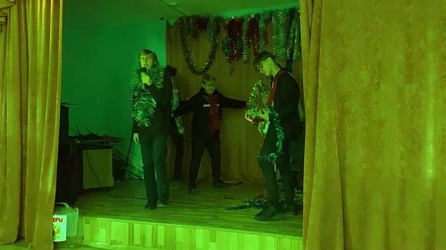 смр новогодняя песня смотреть онлайн