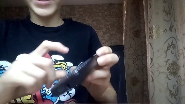 обзор на телефон MAXVI "ОЧЕНЬ КРУТОЙ ТЕЛЕФОН ДЛЯ ШКОЛЫ" смотреть онлайн