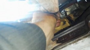 Газель дв. 405, 406 фиксируем маслянный щуп.