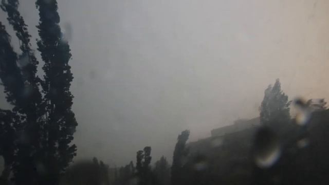 Гроза с градом и шквалом в Воронеже, 13.09.2017. смотреть онлайн