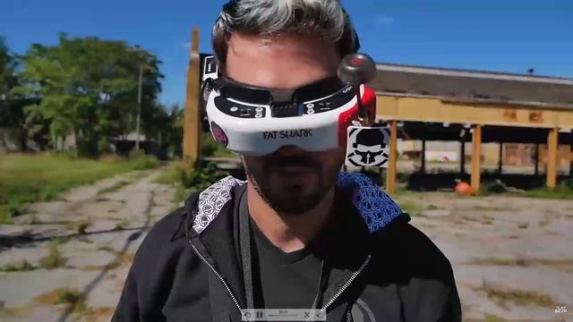 Яндекс перевод "Раздвоенная задница" 😆 смотреть онлайн