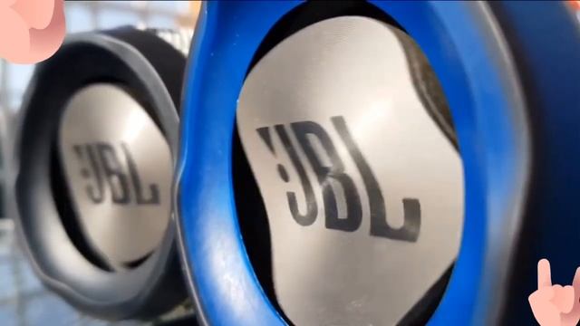 2x JBL CHARGE 3 BASS TEST смотреть онлайн
