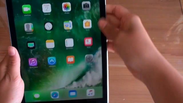 iPad Pro 9.7 inch Unboxing + Review смотреть онлайн