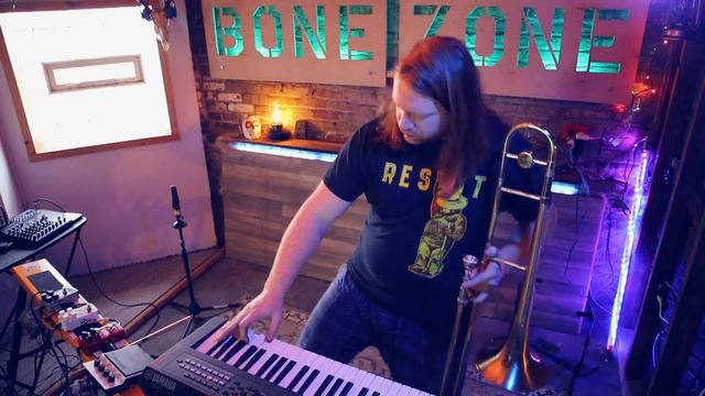 BRASS ALTERNATIVE trombone/synth looping BONEJAMS #28 смотреть онлайн