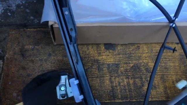 How To Replace Front Window Regulator On Ford Focus смотреть онлайн