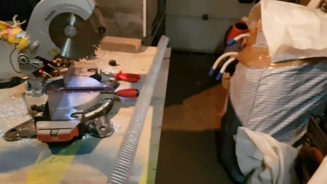 Дизайнерский калорифер Bridge-2.0 для панорамного остекления и не только. смотреть онлайн