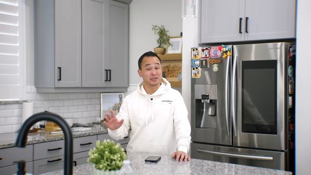 Everyday Smart Home + Tech Tour 2023: Good and the Bad! смотреть онлайн