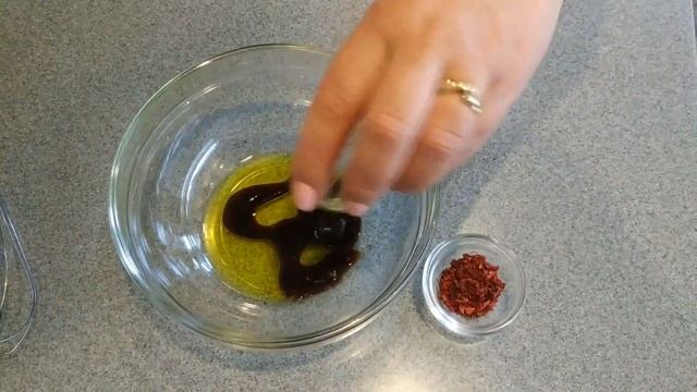 Салат с булгуром и овощами. Простой , вкусный , сытный. Любителям здорового питания. смотреть онлайн