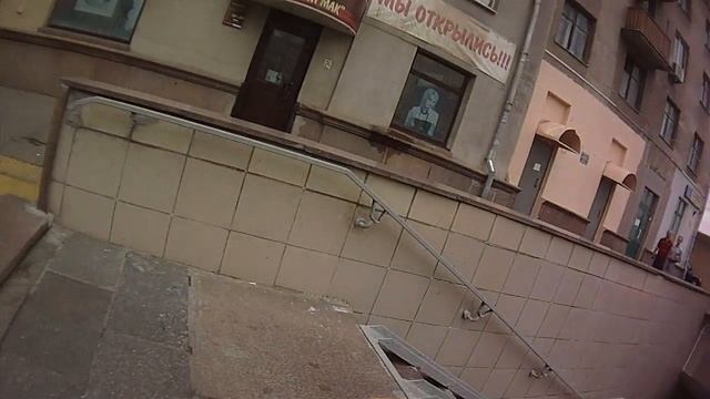 у нас запрещено на велосипедах и скутерах смотреть онлайн