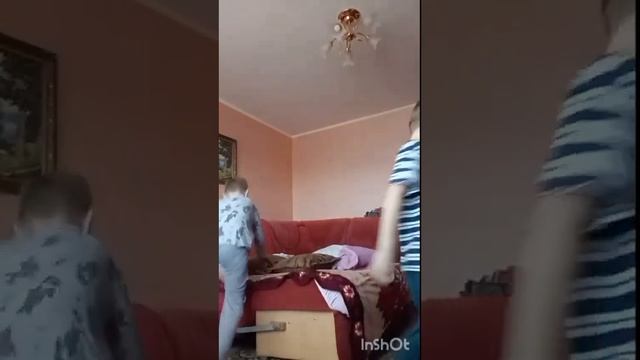 Вот как мы делаем сальто в воздухе￼?️ смотреть онлайн