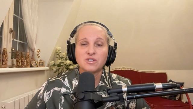 Продолжение сказки Волшебное путешествие улитки Ули. 2гл. Медитация "Путешествие в Магический лес" смотреть онлайн