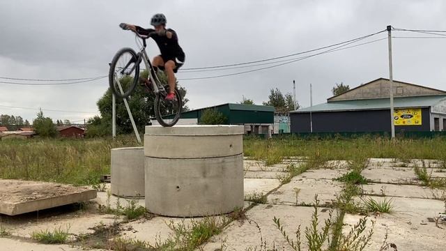 Biketrial: Pakhnin Konstantin autumn 2021 смотреть онлайн