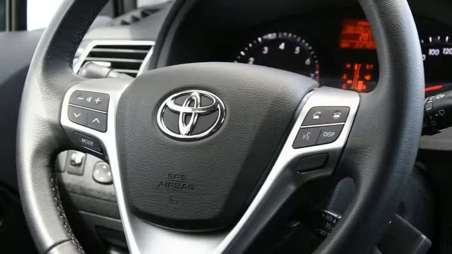 Toyota Avensis Wagon 1.6 Business смотреть онлайн