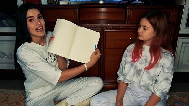 СОБИРАЮ СЕСТРУ В ШКОЛУ? ПОТРАТИЛА 1 МЛН! РАСПАКОВКА | Back To School 2020 смотреть онлайн