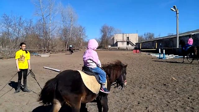 Когда твой отец ТРЕНЕР ;D Анечка, 4 года смотреть онлайн