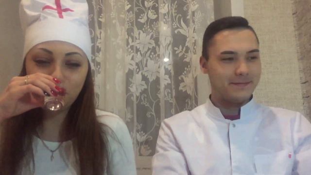 Зинаид Фролов и Светлана Женшень избавляются от похмелья смотреть онлайн