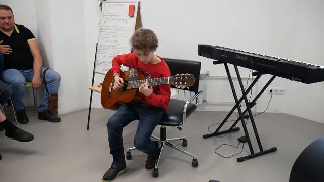 Валера Крамар - Романс (ГитарLеле мастер-класс) смотреть онлайн