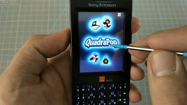 Sony Ericsson M600i a QWERTY Symbian smartphone, menu browse, ringtones, games, wallpapers смотреть онлайн