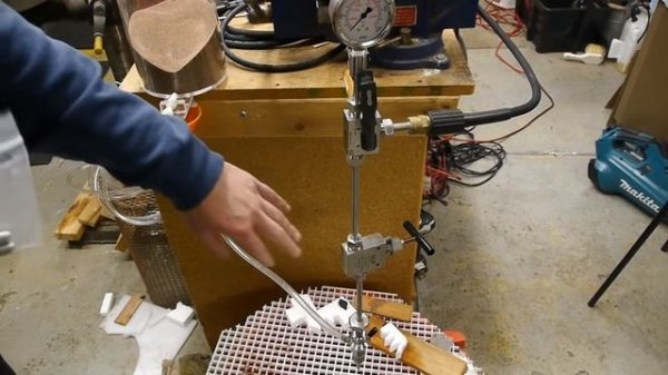 Waterjet cutter built with a cheap pressure washer [Lg__B6Ca3jc]