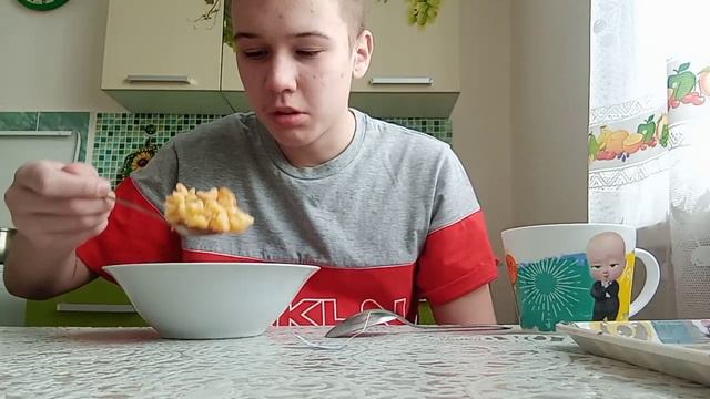 БОЛЬШАЯ или МАЛЕНЬКАЯ ЛОЖКА ЧЕЛЛЕНДЖ смотреть онлайн