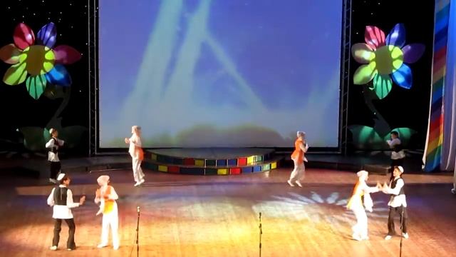 Еврейский танец. смотреть онлайн