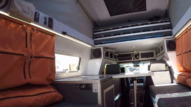 Toyota Land Cruiser HDJ80 pick up Cab Camper Van SUV Tom´s Worldcruiser walkaround + interior K0991 смотреть онлайн