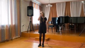 «Дети блокады» композитор- Людмила Шахова. исполняет:Ханбикова Марьяна 10 лет.