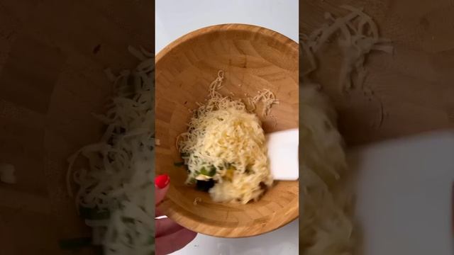 Этот рецепт все французы держат в секрете! Вкуснейший чесночный багет! смотреть онлайн