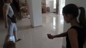 Влог Купаюсь в МОРЕ в Одежде и мой первый завтрак