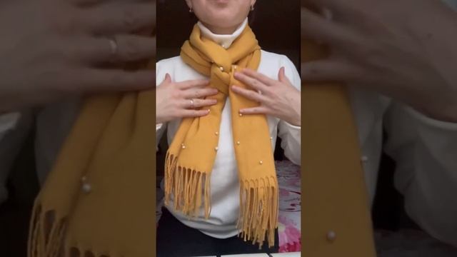 Шарф тағу тәсілдері #лайфках #мода #стиль #сән смотреть онлайн