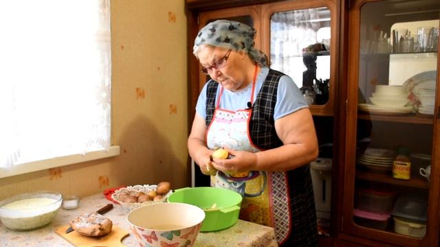 Деревенская Картошечка и свежий Огуречный Салат - вкусно по-немецки с Ленорой Баумбах смотреть онлайн