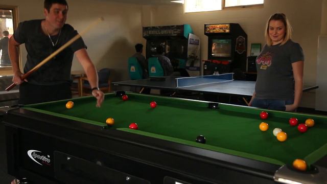 Airport Tourist Village Melbourne смотреть онлайн