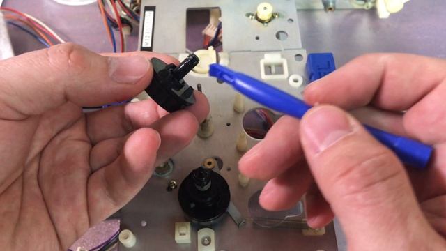 Nakamichi ZX 7 замена прижимных роликов и ремней смотреть онлайн