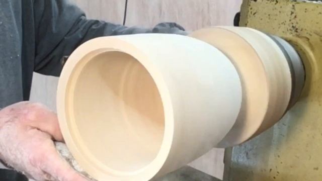 Woodturning-Spalted Pittosporum container with Lid смотреть онлайн