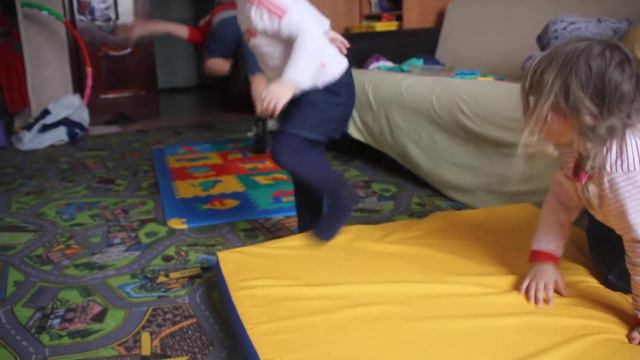 тройняшки спортсменки смотреть онлайн