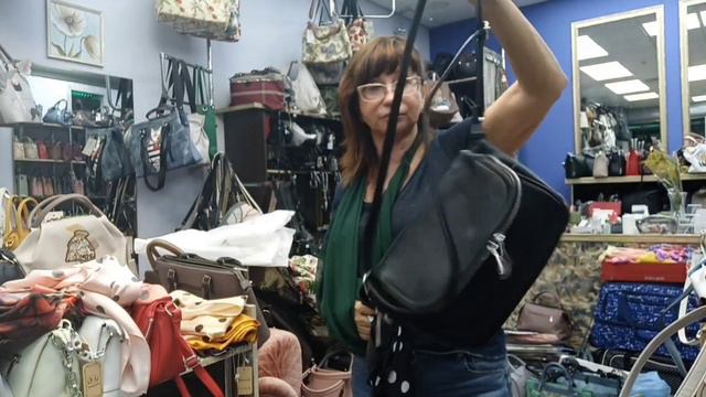 #лучшаясумка ❤️ 3000 РУБЛЕЙ 🤑 КОМПЛИМЕНТ ❤️ ПОДАРОК ПЛАТОЧЕК В ГОРОШЕК 🤗🌚🥰 смотреть онлайн