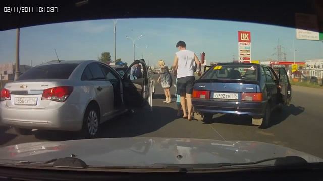 Быдло на дороге (г. Набережные Челны) смотреть онлайн