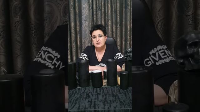 40 ДНЕЙ ДОМА ИЛИ В КАФЕ? смотреть онлайн