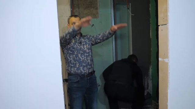 КАК клеить большеформатный керамогранит? смотреть онлайн