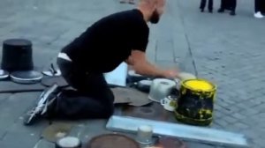 Уличный музыкант/Виртуоз/Игра на барабанах/#барабанщик