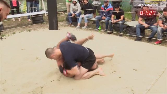 Стиль ДИКАЯ ПАНДА против Бойца Без Правил !!! смотреть онлайн