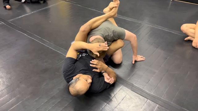 Sneaky Armbar from Guard | 1y смотреть онлайн