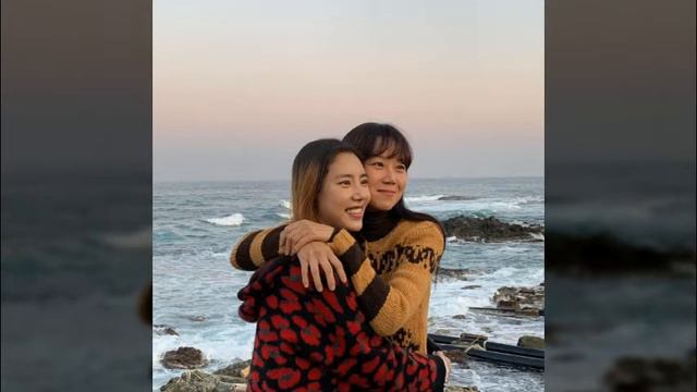 동백꽃 필 무렵 (Quand Le Camelia Fleurit), 이상한 사람 (Homme Etrange)