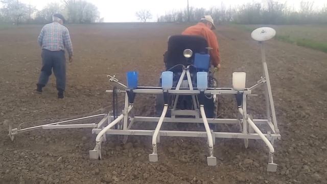 Саморобна сівалка. Саморобний мінітрактор смотреть онлайн