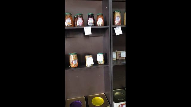Сухум улица Вардания 31 турецкий склад