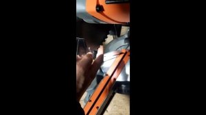 Торцовочная пила c протяжкой Black&Decker BES700 - настройка углов, обзор